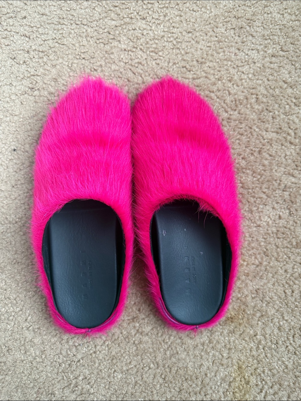 Marni slides Fuchsia long-hair calfskin Fussbett sabot